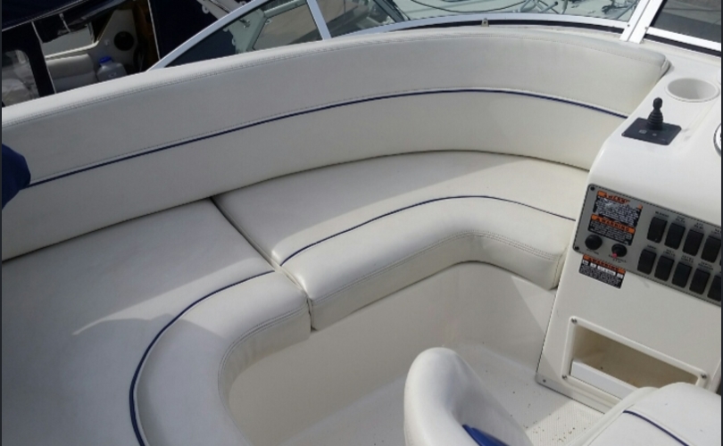 Bayliner 288 Discovery-kuva-15